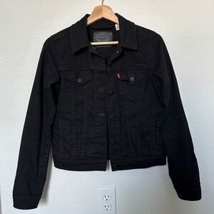 Women’s Black Levi’s Denim Jacket